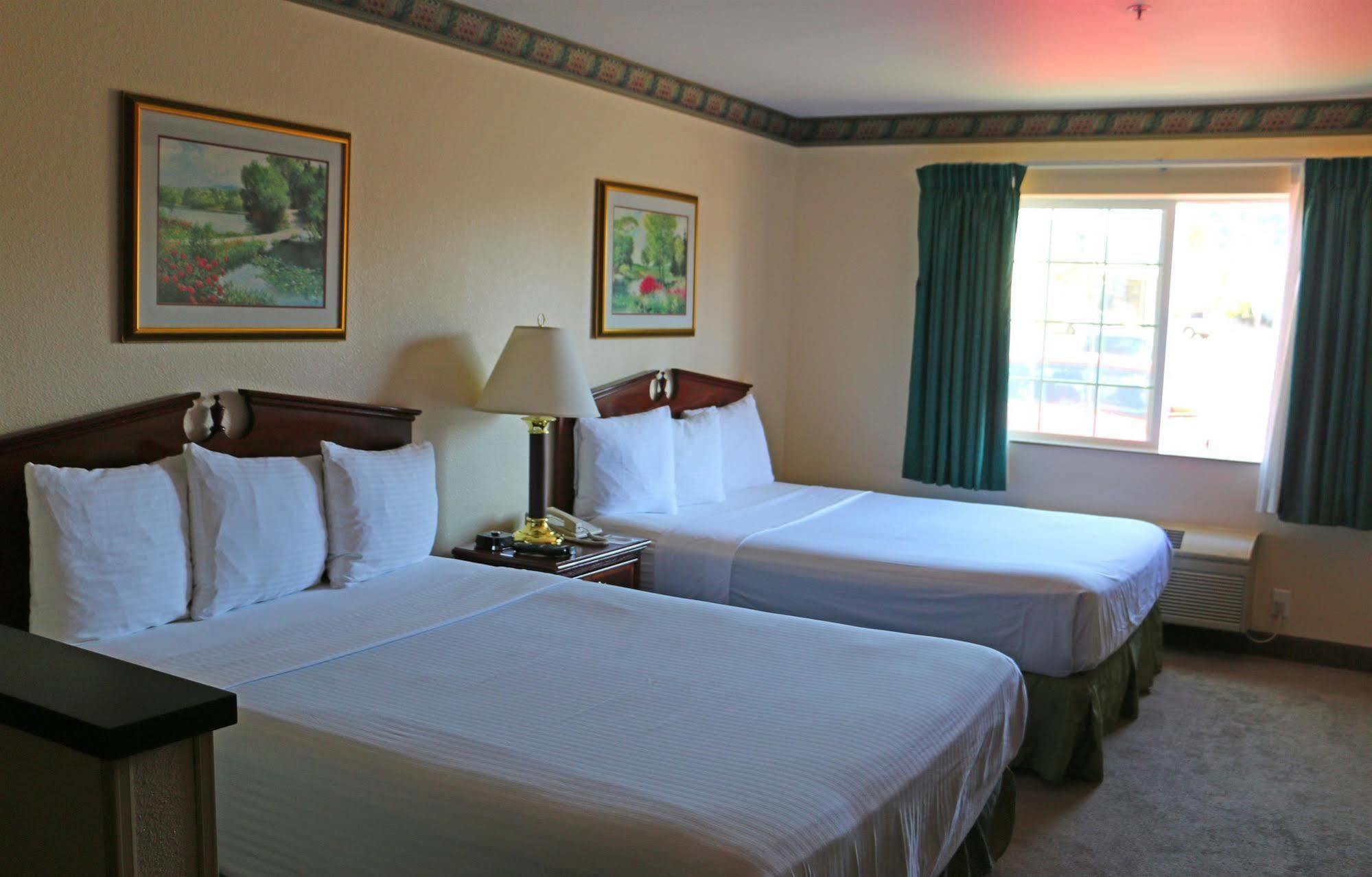 Guesthouse Inn & Suites Kelso/Longview Zewnętrze zdjęcie